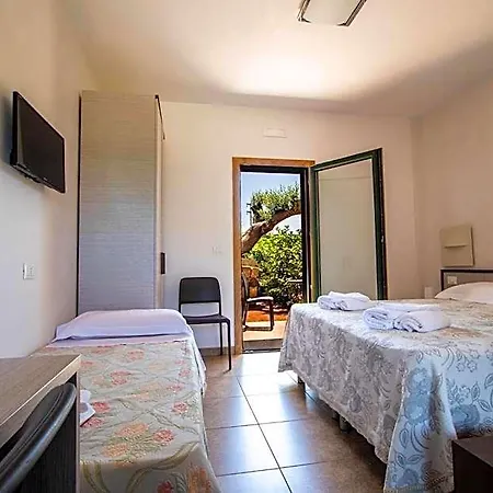 Eden 4* Carovigno